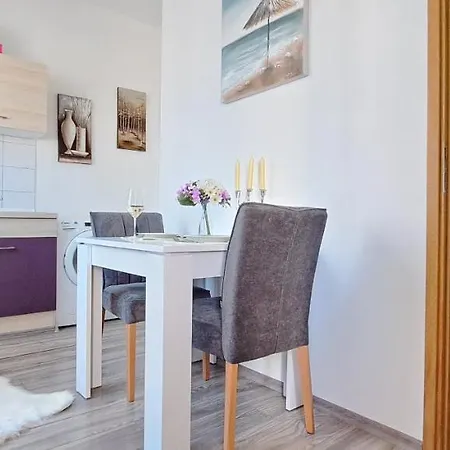 Old Town Tone * Сплит