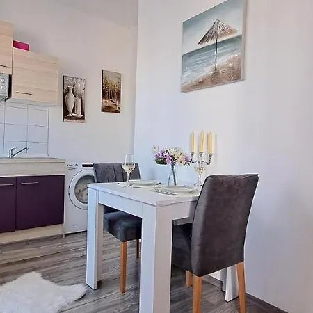 Appartement Old Town Tone