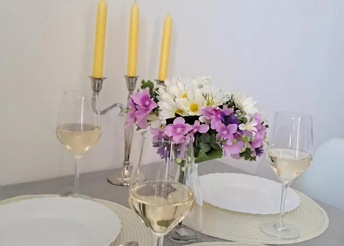 Apartman Old Town Tone *