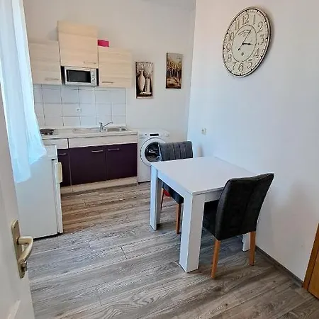 Old Town Tone Appartement *